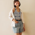 Crop Top Integral Azulejo — Cerámica Real, estampado integral sobre modelo
