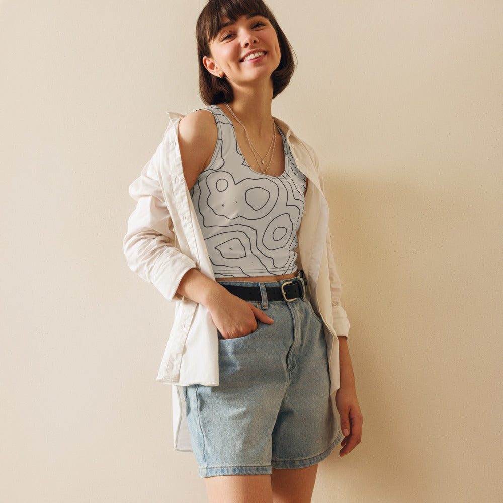 Crop Top Integral Suminagashi — Tinta al Agua, estampado integral sobre modelo