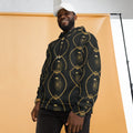 Hoodie de estampado integral Brocado, oro sobre negro, sobre modelo