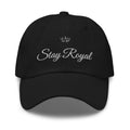 Gorra Stay Royal bordada en negro, vista frontal