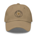Gorra Sello Club bordada en caqui, vista frontal