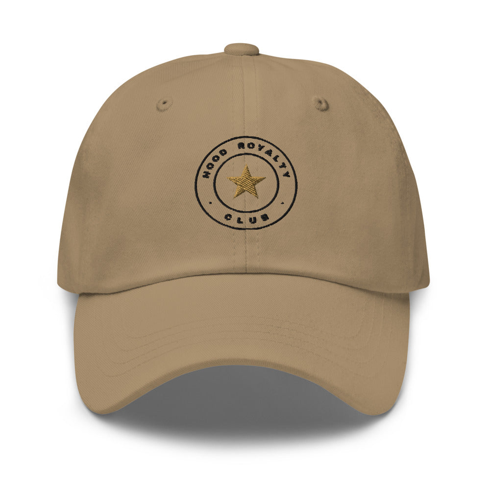 Gorra Sello Club bordada en caqui, vista frontal