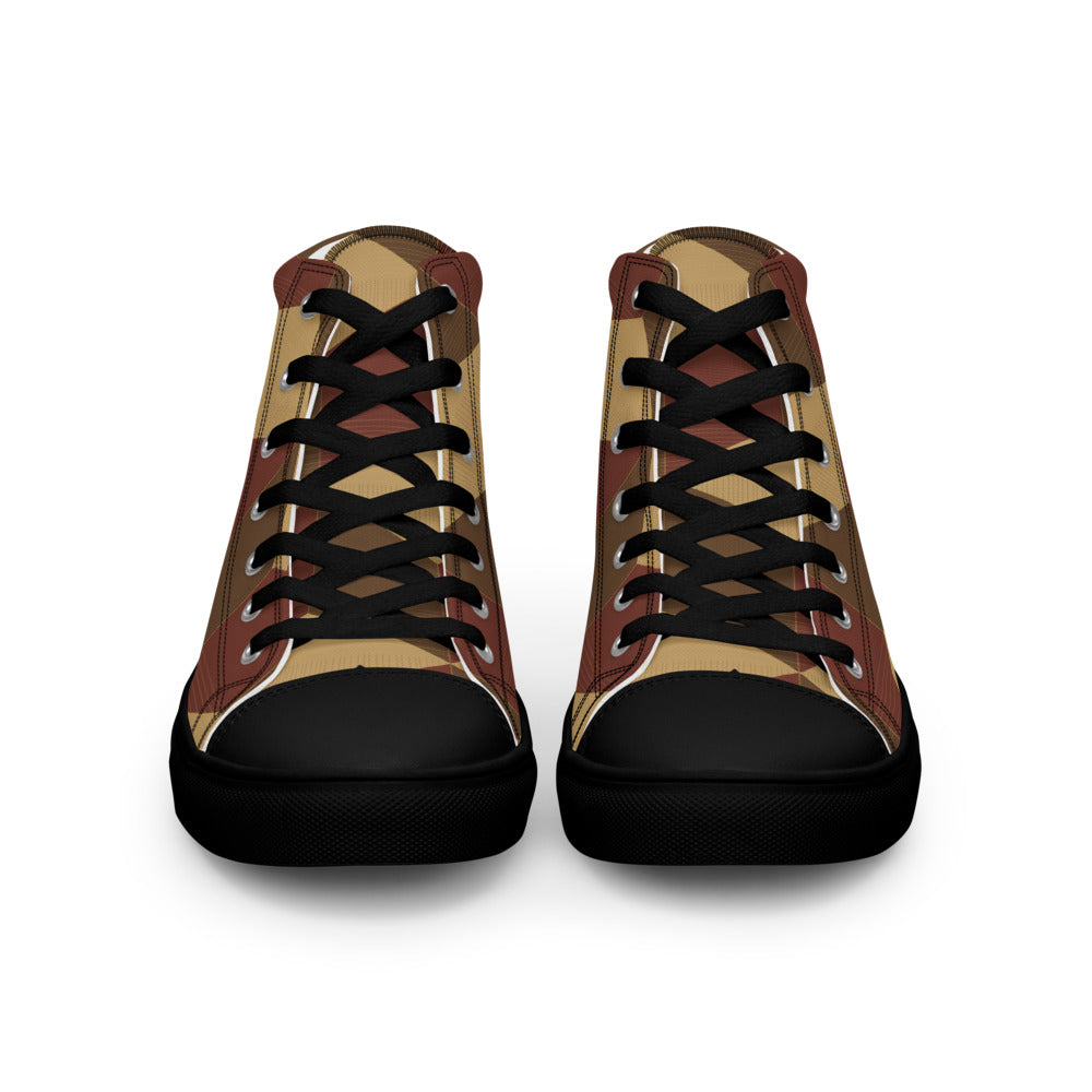 Vista frontal zapatillas altas Marquetería