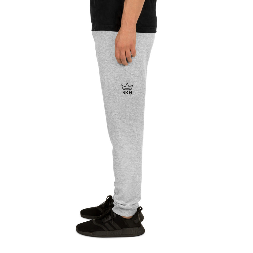 Jogger Street Royalty Corona SRH gris atlético, detalle estampado pierna izquierda