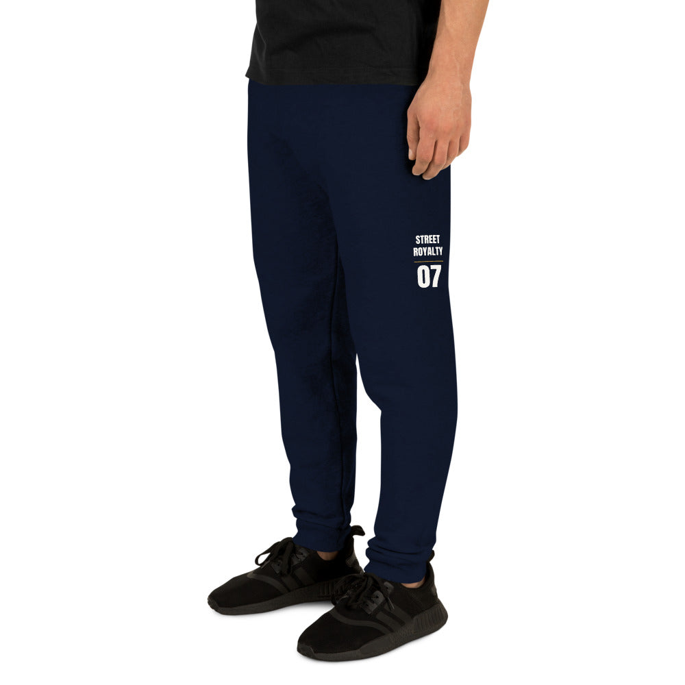 Jogger Street Royalty Dorsal 07 navy puesto