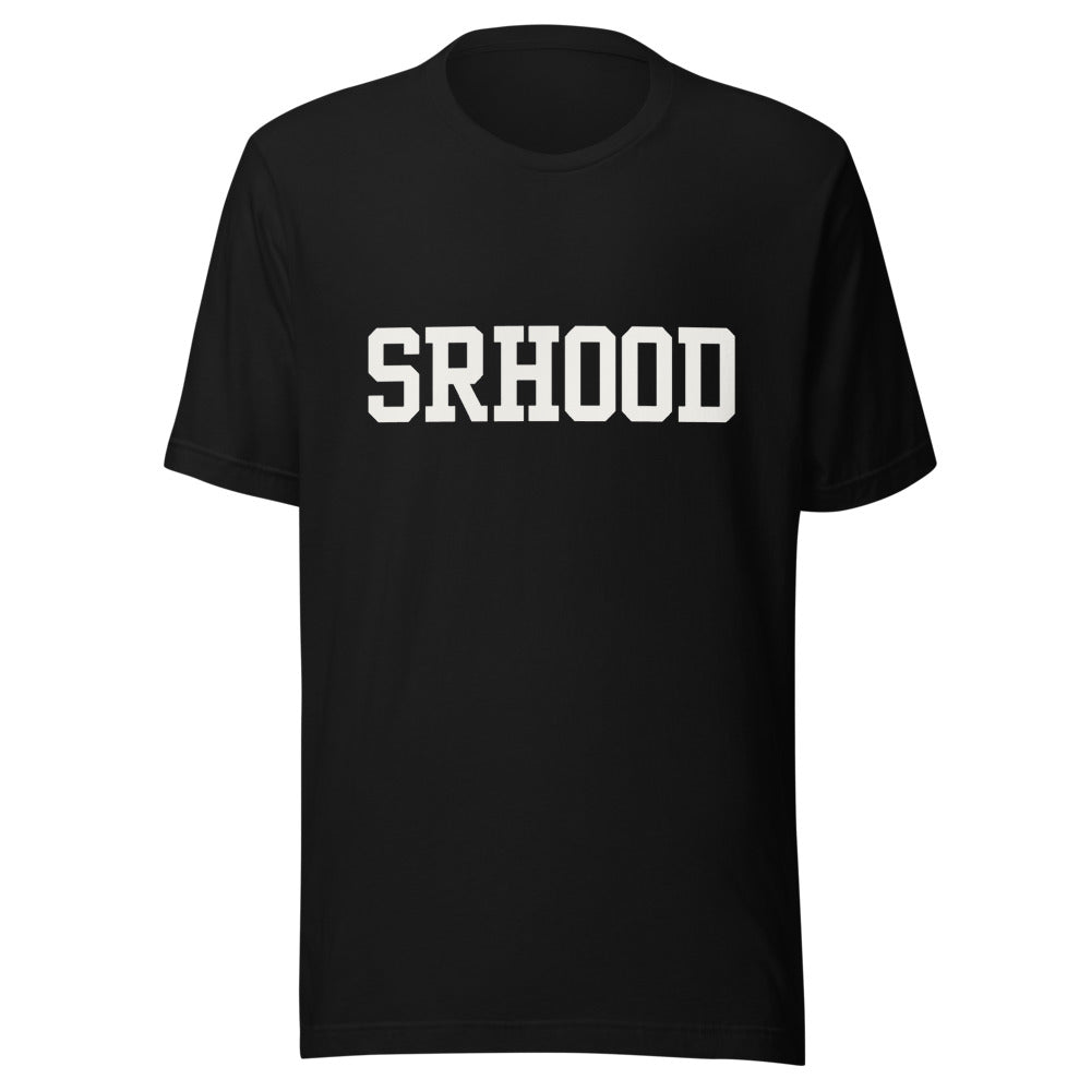 Camiseta negra Street Royalty Hood con wordmark en blanco roto, vista frontal
