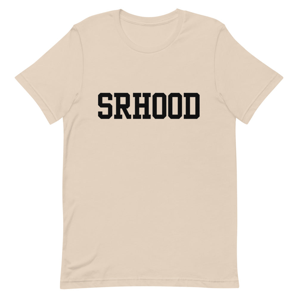 Camiseta crema Street Royalty Hood con wordmark en tinta negra, vista frontal plana