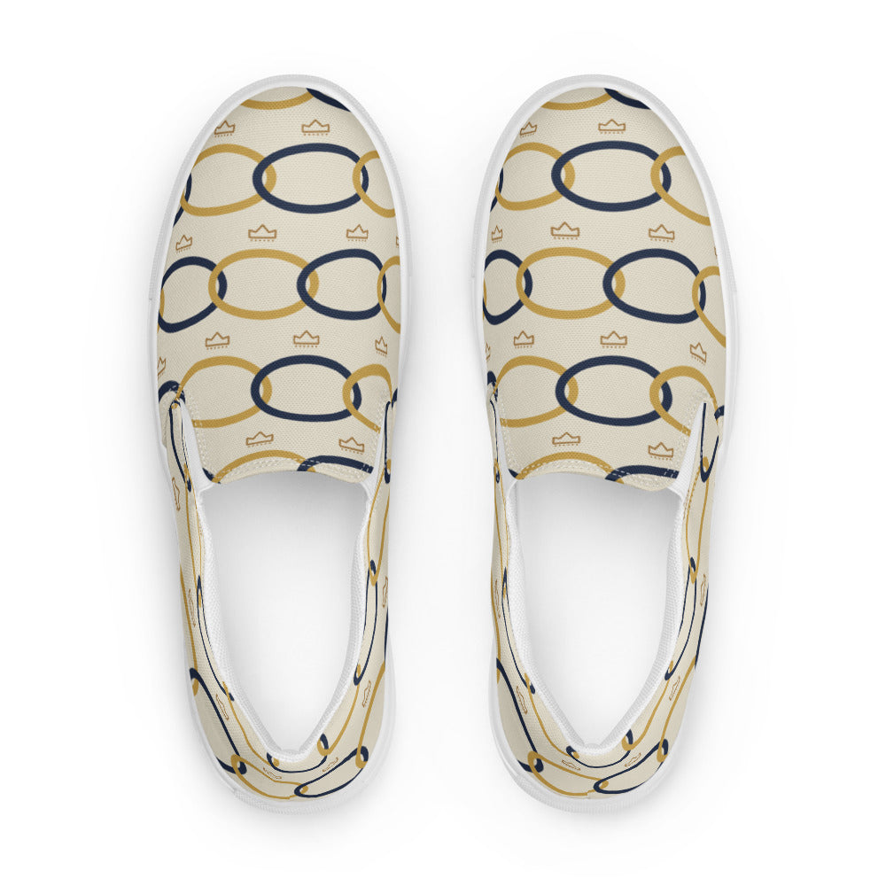 Slip-on de mujer crudo con patrón de cadena oro y navy — vista superior